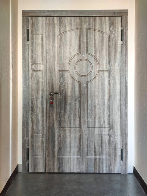 Полуторная дверь с МДФ ПВХ